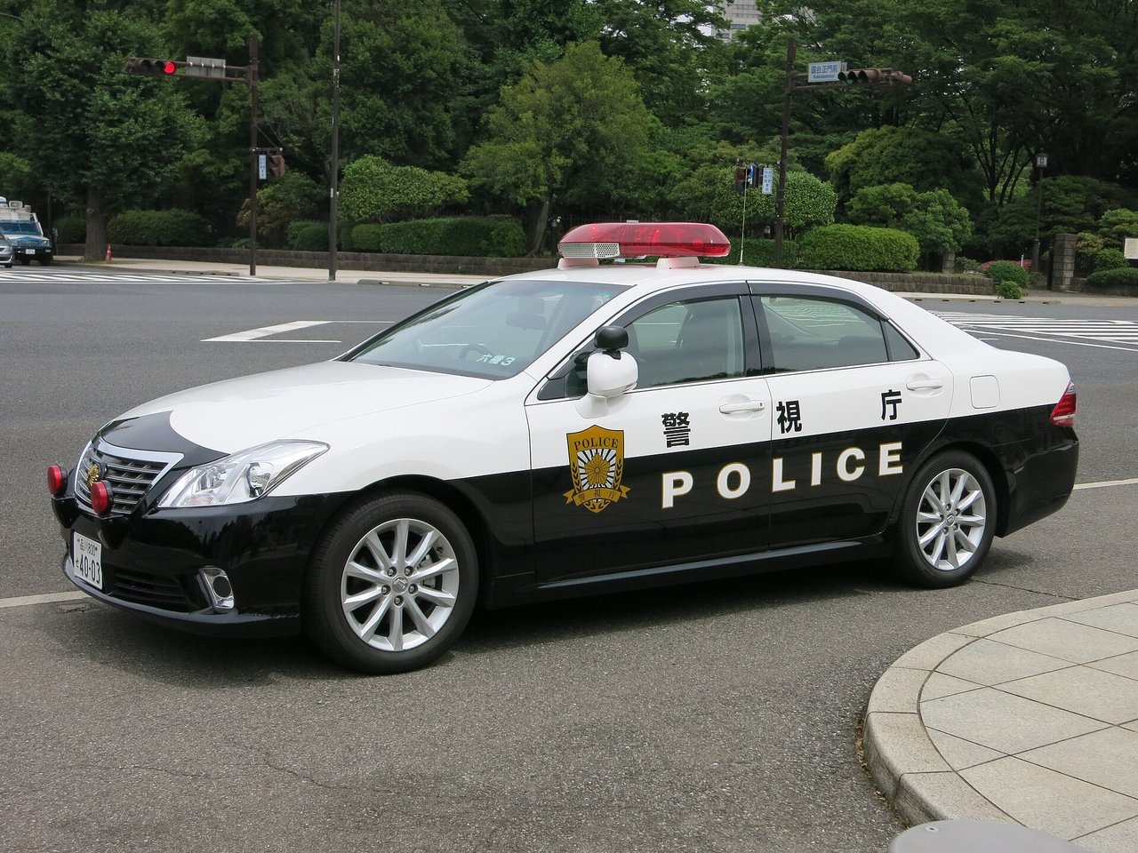 パトカー